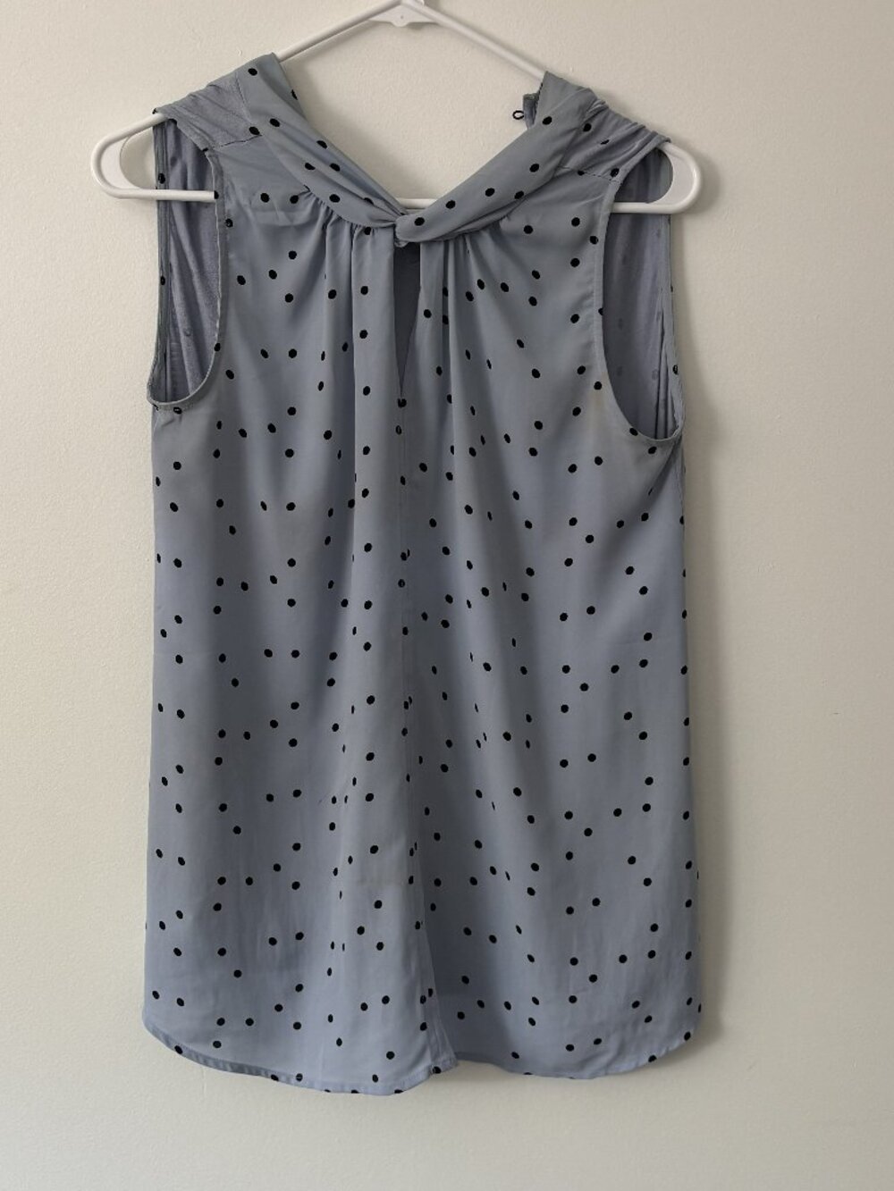 Light Blue with Black Polka Dot Sleeveless Blouse | XS | LOFT